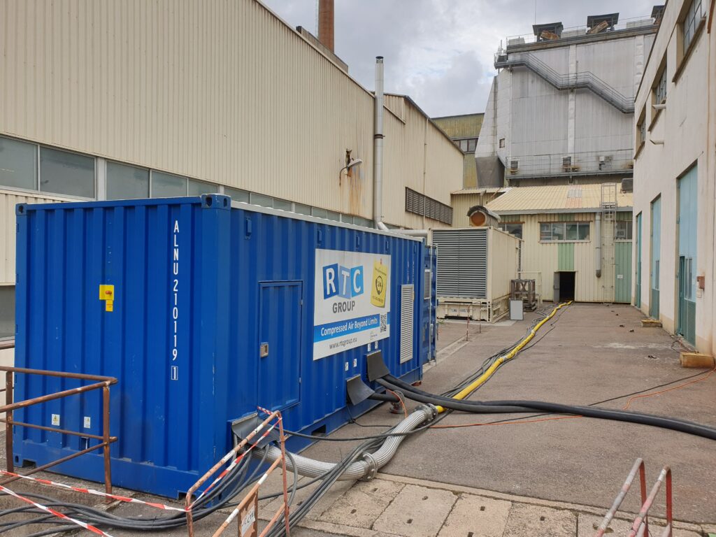 Oil free centrifugal air compressor